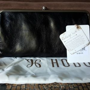 Hobo International Lauren Clutch Wallet